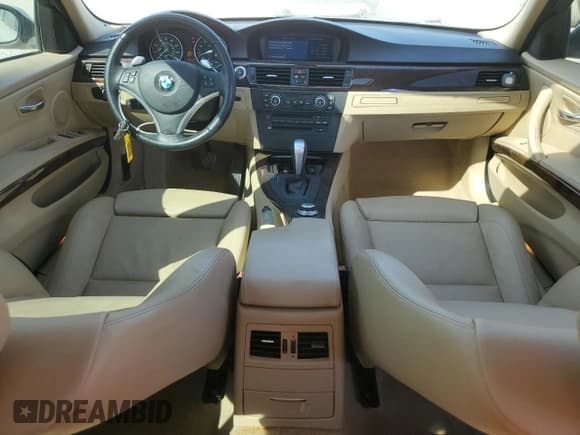 ✅ 2008 BMW 3 Series 335i • VIN: WBAVB77518NM05189 • Lot: 44147355. Listed on Copart with 65,560 mi. Free auction sales archive from the USA and detailed vehicle history report at DreamBid. Image 8.