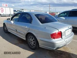 ✅ 2004 Hyundai Sonata GLS • VIN: KMHWF35H64A966616 • Lot: 43227238. Listed on IAAI with 185,484 mi. Free auction sales archive from the USA and detailed vehicle history report at DreamBid. Image 3.