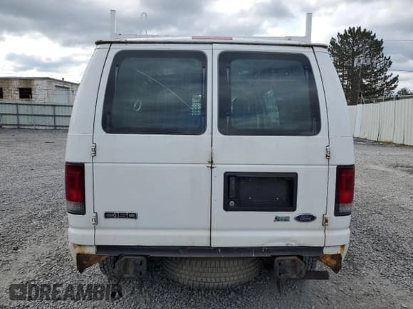 ✅ 2011 Ford Econoline Cargo Commercial • VIN: 1FTNE1EW9BDA46495 • Лот: 61932975. Опубликован ранее на Copart с пробегом 236 854 миль. Бесплатный доступ к архиву аукционных продаж из США и подробный отчёт об истории автомобиля на DreamBid. Изображение 6.