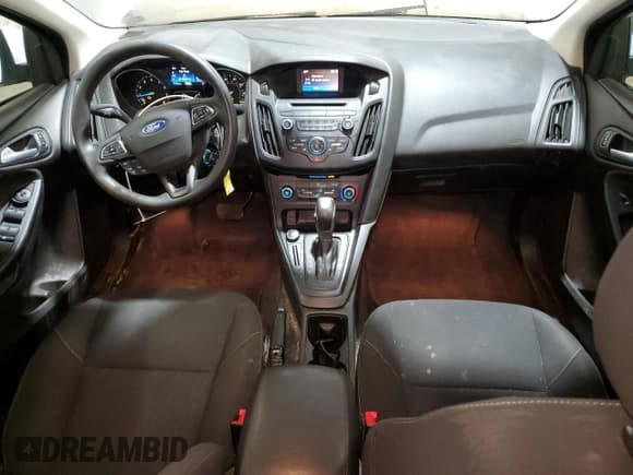 ✅ 2016 Ford Focus SE • VIN: 1FADP3F28GL304053 • Lot: 92171685. Listed on Copart with 77,414 mi. Free auction sales archive from the USA and detailed vehicle history report at DreamBid. Image 8.