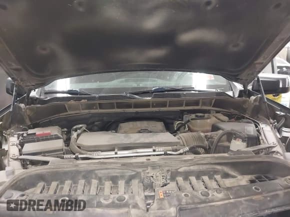 ✅ 2019 Chevrolet Silverado 1500 LT • VIN: 3GCPWCEK2KG208291 • Lot: 41629849. Wystawiony na IAAI z przebiegiem 68 332 mil. Bezpłatny archiwum sprzedaży aukcyjnych z USA i szczegółowy raport historii pojazdu na DreamBid. Zdjęcie 10.