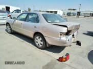 ✅ 1996 Toyota Camry LE • VIN: 4T1BF12K5TU124754 • Лот: 59474342. Опубликован ранее на Copart с пробегом 205 188 миль. Бесплатный доступ к архиву аукционных продаж из США и подробный отчёт об истории автомобиля на DreamBid. Изображение 3.