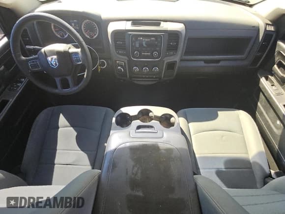 ✅ 2018 Ram 1500 Tradesman • VIN: 1C6RR6FG2JS232164 • Lot: 86500215. Listed on Copart with 141,145 mi. Free auction sales archive from the USA and detailed vehicle history report at DreamBid. Image 8.