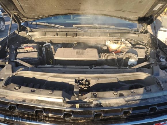 ✅ 2022 Chevrolet Tahoe Z71 • VIN: 1GNSKPKD9NR225779 • Lot: 90538445. Wystawiony na Copart z przebiegiem 54 408 mil. Bezpłatny archiwum sprzedaży aukcyjnych z USA i szczegółowy raport historii pojazdu na DreamBid. Zdjęcie 12.