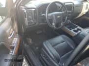 ✅ 2018 Chevrolet Silverado 1500 LTZ • VIN: 1GCVKSEC5JZ371814 • Лот: 62792774. Опубликован ранее на Copart с пробегом 86 686 миль. Бесплатный доступ к архиву аукционных продаж из США и подробный отчёт об истории автомобиля на DreamBid. Изображение 8.