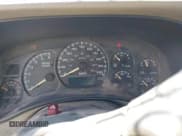 ✅ 2001 Chevrolet Silverado 2500HD LS • VIN: 1GCHK23UX1F185812 • Lot: 41879549. Listed on IAAI with 212,295 mi. Free auction sales archive from the USA and detailed vehicle history report at DreamBid. Image 7.