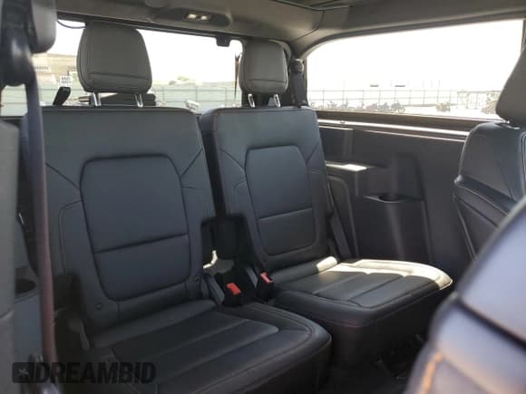 ✅ 2021 Ford Bronco • VIN: 1FMDE5CH1MLA60600 • Lot: 54076135. Wystawiony na Copart z przebiegiem 39 526 mil. Bezpłatny archiwum sprzedaży aukcyjnych z USA i szczegółowy raport historii pojazdu na DreamBid. Zdjęcie 10.