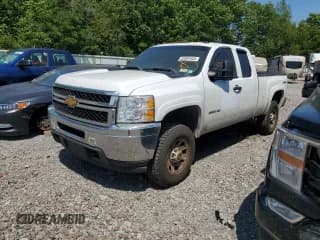 ✅ 2013 Chevrolet Silverado 2500HD Work Truck • VIN: 1GC2KVCG0DZ374425 • Lot: 65584555. Wystawiony na Copart z przebiegiem Nie podano. Bezpłatny archiwum sprzedaży aukcyjnych z USA i szczegółowy raport historii pojazdu na DreamBid. Zdjęcie 1.