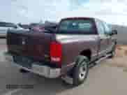 2005 Dodge 1500 SLT с VIN 1D7HA18DX5S152902, выставлен на аукционе IAAI как лот 43381350 с пробегом 211 009 миль миль и . История ставок и продаж доступна на DreamBid. Изображение 4.