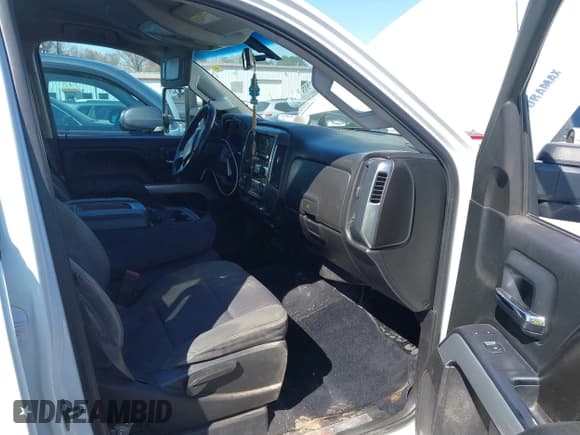 ✅ 2015 Chevrolet Silverado 2500HD LT • VIN: 1GC1KVE86FF520235 • Lot: 41664064. Listed on IAAI with 235,288 mi. Free auction sales archive from the USA and detailed vehicle history report at DreamBid. Image 5.