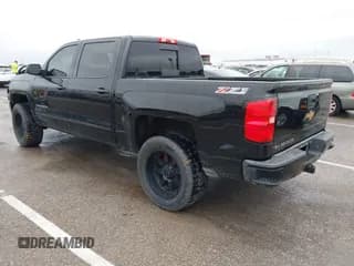 ✅ 2017 Chevrolet Silverado 1500 LT • VIN: 3GCUKREC7HG168132 • Lot: 43272093. Wystawiony na IAAI z przebiegiem 130 253 mil. Bezpłatny archiwum sprzedaży aukcyjnych z USA i szczegółowy raport historii pojazdu na DreamBid. Zdjęcie 3.