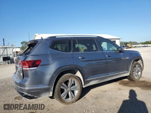 ✅ 2019 Volkswagen Atlas SE • VIN: 1V2XR2CA7KC569223 • Lot: 69936895. Wystawiony na Copart z przebiegiem 102 570 mil. Bezpłatny archiwum sprzedaży aukcyjnych z USA i szczegółowy raport historii pojazdu na DreamBid. Zdjęcie 3.