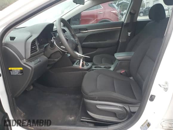 2019 Hyundai Elantra SE с VIN 5NPD74LF0KH425471, выставлен на аукционе Copart как лот 81671525 с пробегом 110 927 миль миль и Списание • Salvage title. История ставок и продаж доступна на DreamBid. Изображение 7.