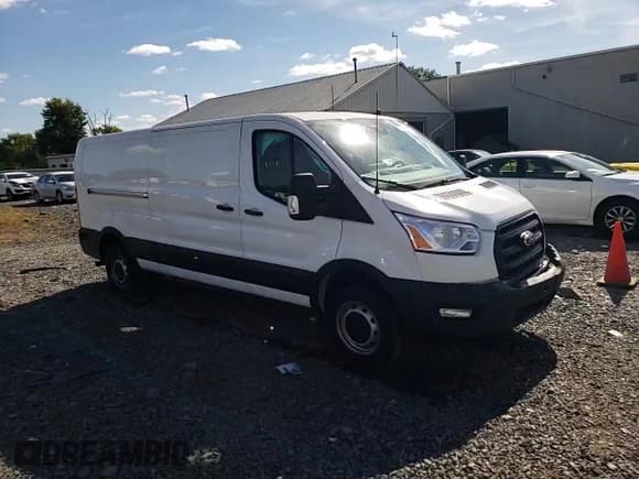 ✅ 2024 Ford Transit Cargo • VIN: 1FTBR1Y88RKA27673 • Lot: 84789445. Wystawiony na Copart z przebiegiem 5 866 mil. Bezpłatny archiwum sprzedaży aukcyjnych z USA i szczegółowy raport historii pojazdu na DreamBid. Zdjęcie 14.