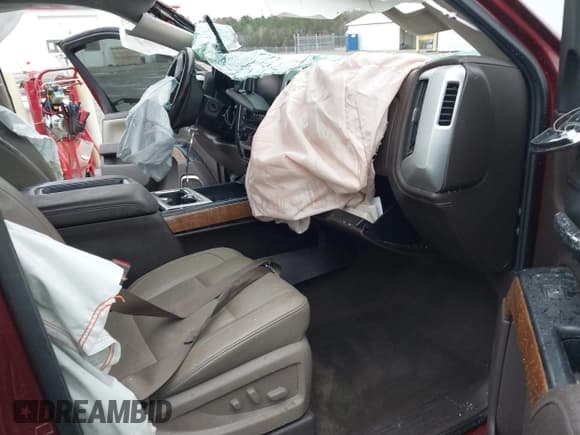 ✅ 2015 GMC Sierra 1500 SLT • VIN: 3GTU2VEC2FG322137 • Lot: 41569708. Listed on IAAI with 146,756 mi. Free auction sales archive from the USA and detailed vehicle history report at DreamBid. Image 5.