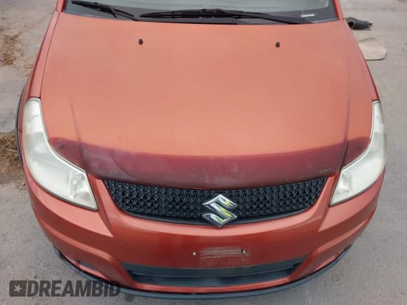 ✅ 2012 Suzuki SX4 Crossover • VIN: JS2YB5A39C6301621 • Lot: 41350091. Wystawiony na IAAI z przebiegiem 201 459 mil. Bezpłatny archiwum sprzedaży aukcyjnych z USA i szczegółowy raport historii pojazdu na DreamBid. Zdjęcie 6.