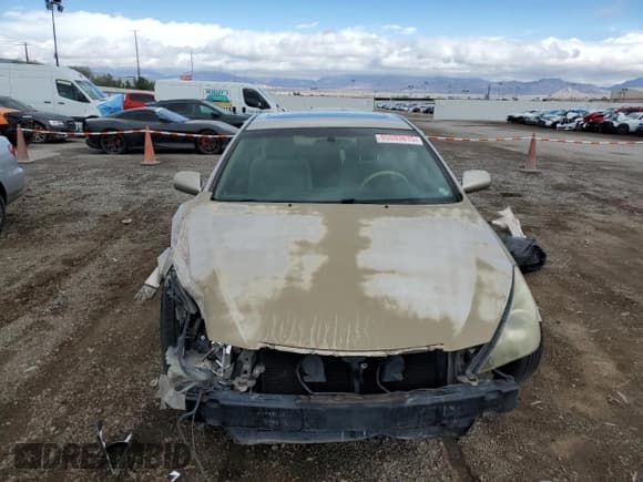 ✅ 2004 Toyota Solara SE • VIN: 4T1CE30PX4U809805 • Lot: 85593615. Listed on Copart with 187,080 mi. Free auction sales archive from the USA and detailed vehicle history report at DreamBid. Image 5.