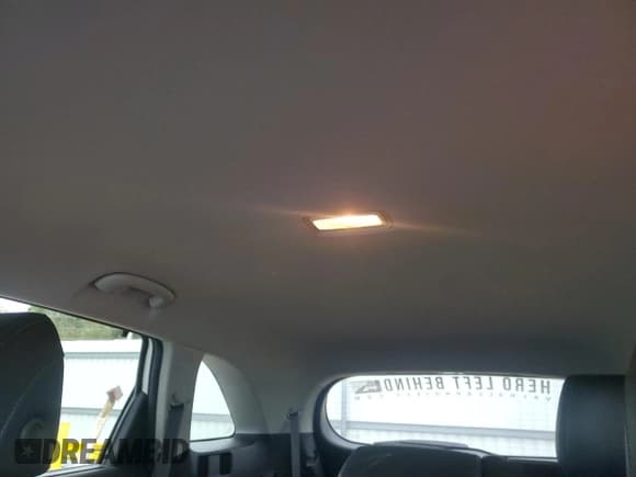 ✅ 2017 Kia Sorento EX • VIN: 5XYPH4A54HG294193 • Lot: 82706765. Listed on Copart with 154,196 mi. Free auction sales archive from the USA and detailed vehicle history report at DreamBid. Image 10.