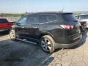 ✅ 2016 Chevrolet Traverse LT • VIN: 1GNKRGKD3GJ321260 • Lot: 71746294. Wystawiony na Copart z przebiegiem 185 502 mil. Bezpłatny archiwum sprzedaży aukcyjnych z USA i szczegółowy raport historii pojazdu na DreamBid. Zdjęcie 2.