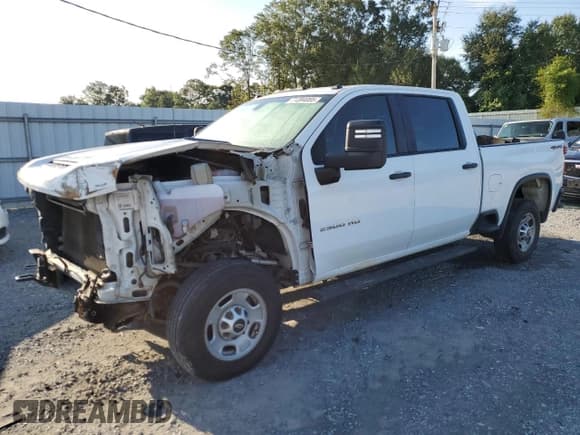 ✅ 2020 Chevrolet Silverado 2500HD Work Truck • VIN: 1GC1YLE79LF107912 • Lot: 71394055. Wystawiony na Copart z przebiegiem 202 155 mil. Bezpłatny archiwum sprzedaży aukcyjnych z USA i szczegółowy raport historii pojazdu na DreamBid. Zdjęcie 1.