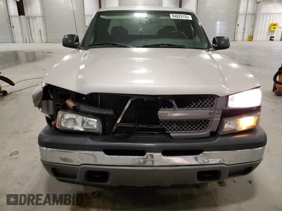 ✅ 2005 Chevrolet Silverado 1500 LS • VIN: 1GCEC19T85Z352214 • Lot: 84829155. Wystawiony na Copart z przebiegiem 174 151 mil. Bezpłatny archiwum sprzedaży aukcyjnych z USA i szczegółowy raport historii pojazdu na DreamBid. Zdjęcie 5.