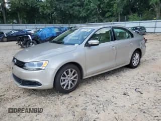 ✅ 2013 Volkswagen Jetta SE • VIN: 3VWDX7AJ8DM231595 • Lot: 62887465. Listed on Copart with 72,320 mi. Free auction sales archive from the USA and detailed vehicle history report at DreamBid. Image 1.