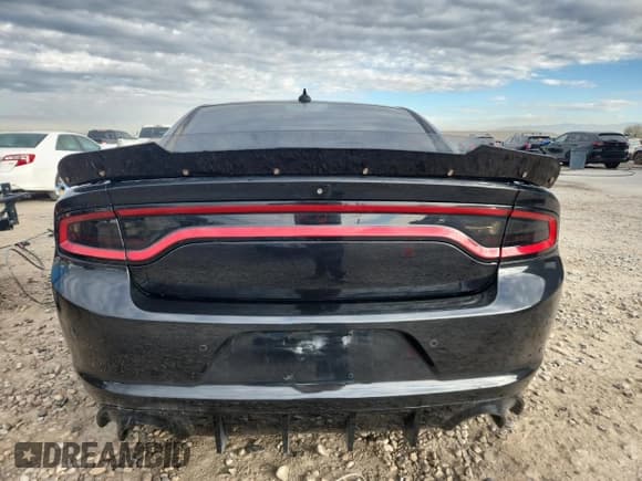 ✅ 2015 Dodge Charger RT • VIN: 2C3CDXCTXFH729471 • Лот: 85738055. Опубликован ранее на Copart с пробегом 130 329 миль. Бесплатный доступ к архиву аукционных продаж из США и подробный отчёт об истории автомобиля на DreamBid. Изображение 6.