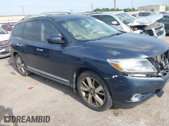✅ 2015 Nissan Pathfinder SV • VIN: 5N1AR2MN8FC671902 • Lot: 42648605. Listed on IAAI with 106,060 mi. Free auction sales archive from the USA and detailed vehicle history report at DreamBid. Image 1.