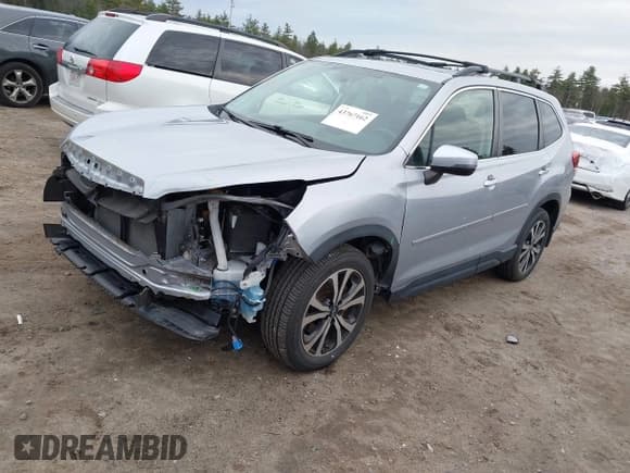 ✅ 2020 Subaru Forester Limited • VIN: JF2SKAUC1LH461275 • Лот: 43767162. Опубликован ранее на IAAI с пробегом 59 230 миль. Бесплатный доступ к архиву аукционных продаж из США и подробный отчёт об истории автомобиля на DreamBid. Изображение 2.