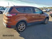 ✅ 2017 Ford Escape SE • VIN: 1FMCU0GD2HUA29476 • Лот: 93367295. Опубликован ранее на Copart с пробегом 155 947 миль. Бесплатный доступ к архиву аукционных продаж из США и подробный отчёт об истории автомобиля на DreamBid. Изображение 3.