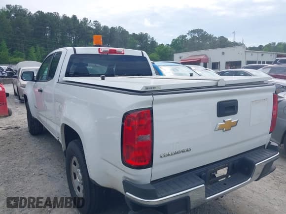 ✅ 2018 Chevrolet Colorado 2WD Work Truck • VIN: 1GCHSBEAXJ1144788 • Lot: 42160784. Listed on IAAI with 141,323 mi. Free auction sales archive from the USA and detailed vehicle history report at DreamBid. Image 13.