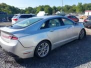 ✅ 2013 Lincoln MKZ • VIN: 3LN6L2GK5DR810147 • Lot: 40102072. Wystawiony na IAAI z przebiegiem 133 690 mil. Bezpłatny archiwum sprzedaży aukcyjnych z USA i szczegółowy raport historii pojazdu na DreamBid. Zdjęcie 4.