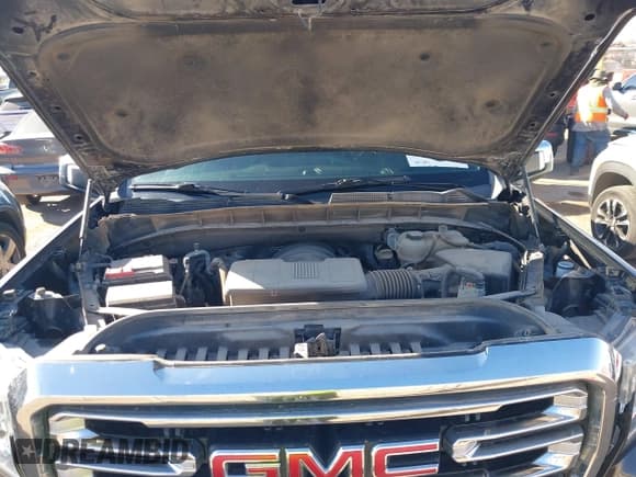 ✅ 2019 GMC Sierra 1500 SLT • VIN: 1GTU9DED8KZ175458 • Lot: 43456572. Listed on IAAI with 151,391 mi. Free auction sales archive from the USA and detailed vehicle history report at DreamBid. Image 10.