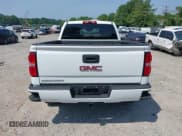 ✅ 2019 GMC Sierra 1500 • VIN: 2GTV2LEC6K1132787 • Лот: 42481421. Опубликован ранее на IAAI с пробегом 168 508 миль. Бесплатный доступ к архиву аукционных продаж из США и подробный отчёт об истории автомобиля на DreamBid. Изображение 16.