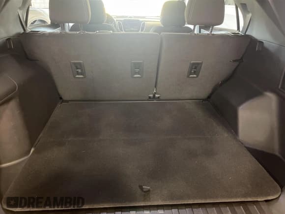 ✅ 2023 Chevrolet Equinox LT • VIN: 3GNAXJEG6PL116965 • Lot: 42569732. Wystawiony na IAAI z przebiegiem 46 279 mil. Bezpłatny archiwum sprzedaży aukcyjnych z USA i szczegółowy raport historii pojazdu na DreamBid. Zdjęcie 1.