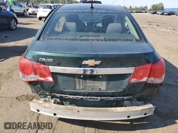 2014 Chevrolet Cruze LS with VIN 1G1PA5SH6E7167739, listed as a Copart auction lot 80187955 with 82,187 mi miles and Non repairable. Bid and sale history available at DreamBid. Image 6.