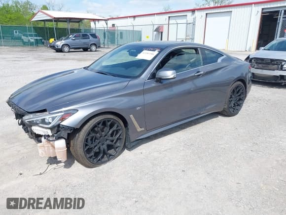 ✅ 2018 Infiniti Q60 Sport • VIN: JN1EV7EL9JM393075 • Лот: 42181186. Опубликован ранее на IAAI с пробегом 32 608 миль. Бесплатный доступ к архиву аукционных продаж из США и подробный отчёт об истории автомобиля на DreamBid. Изображение 20.