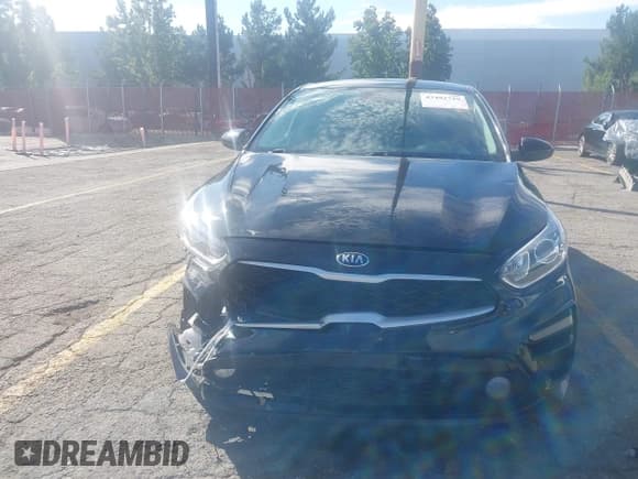 ✅ 2021 Kia Forte LXS • VIN: 3KPF24AD1ME407397 • Lot: 43492729. Wystawiony na IAAI z przebiegiem 31 332 mil. Bezpłatny archiwum sprzedaży aukcyjnych z USA i szczegółowy raport historii pojazdu na DreamBid. Zdjęcie 13.