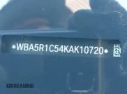 ✅ 2019 BMW 3 Series 330i • VIN: WBA5R1C54KAK10720 • Lot: 43388773. Wystawiony na IAAI z przebiegiem 44 293 mil. Bezpłatny archiwum sprzedaży aukcyjnych z USA i szczegółowy raport historii pojazdu na DreamBid. Zdjęcie 9.