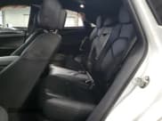 ✅ 2022 Porsche Macan • VIN: WP1AA2A55NLB09582 • Lot: 71718845. Wystawiony na Copart z przebiegiem 45 524 mil. Bezpłatny archiwum sprzedaży aukcyjnych z USA i szczegółowy raport historii pojazdu na DreamBid. Zdjęcie 11.