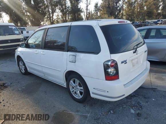 ✅ 2006 Mazda MPV LX • VIN: JM3LW28AX60557390 • Лот: 85831534. Опубликован ранее на Copart с пробегом 123 761 миль. Бесплатный доступ к архиву аукционных продаж из США и подробный отчёт об истории автомобиля на DreamBid. Изображение 2.