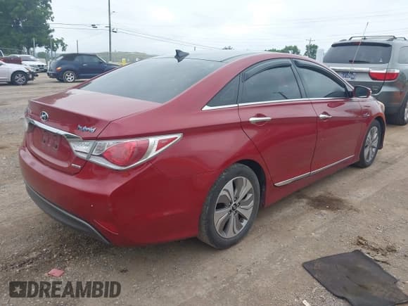 ✅ 2014 Hyundai Sonata Limited • VIN: KMHEC4A41EA105553 • Lot: 42642227. Wystawiony na IAAI z przebiegiem 172 294 mil. Bezpłatny archiwum sprzedaży aukcyjnych z USA i szczegółowy raport historii pojazdu na DreamBid. Zdjęcie 4.