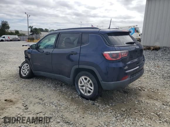 ✅ 2018 Jeep Compass Sport • VIN: 3C4NJCAB3JT226686 • Lot: 85171845. Wystawiony na Copart z przebiegiem Nie podano. Bezpłatny archiwum sprzedaży aukcyjnych z USA i szczegółowy raport historii pojazdu na DreamBid. Zdjęcie 2.