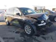 ✅ 2018 Volkswagen Tiguan SEL • VIN: 3VV3B7AX0JM187705 • Lot: 43674121. Wystawiony na IAAI z przebiegiem 106 109 mil. Bezpłatny archiwum sprzedaży aukcyjnych z USA i szczegółowy raport historii pojazdu na DreamBid. Zdjęcie 1.