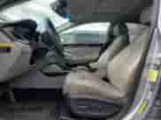 2016 Hyundai Sonata Sport z VIN 5NPE34AF0GH357974, wystawiony jako Copart lot #90990765 z przebiegiem 163 175 mil mil oraz Czysty tytuł • Clean title. Historia ofert i sprzedaży dostępna na DreamBid. Obrazek 7.