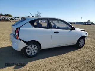 ✅ 2010 Hyundai Accent GS • VIN: KMHCM3AC4AU172405 • Лот: 42857345. Опубликован ранее на Copart с пробегом 108 081 миль. Бесплатный доступ к архиву аукционных продаж из США и подробный отчёт об истории автомобиля на DreamBid. Изображение 3.