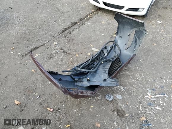 ✅ 2016 Nissan Maxima SL • VIN: 1N4AA6AP1GC387740 • Лот: 92013985. Опубликован ранее на Copart с пробегом 71 051 миль. Бесплатный доступ к архиву аукционных продаж из США и подробный отчёт об истории автомобиля на DreamBid. Изображение 12.