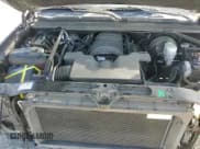 ✅ 2019 Chevrolet Tahoe LS • VIN: 1GNSCAKC6KR230757 • Lot: 72027705. Wystawiony na Copart z przebiegiem 82 004 mil. Bezpłatny archiwum sprzedaży aukcyjnych z USA i szczegółowy raport historii pojazdu na DreamBid. Zdjęcie 15.