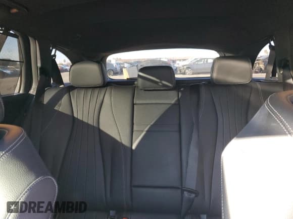 ✅ 2019 Mercedes-Benz E 450 • VIN: WDDZH6JB2KA528466 • Lot: 86706824. Listed on Copart with 25,922 mi. Free auction sales archive from the USA and detailed vehicle history report at DreamBid. Image 10.