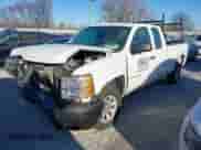 2012 Chevrolet Silverado 1500 Work Truck z VIN 1GCRCPEX8CZ279176, wystawiony jako IAAI lot #41385711 z przebiegiem 108 103 mil mil oraz . Historia ofert i sprzedaży dostępna na DreamBid. Obrazek 2.